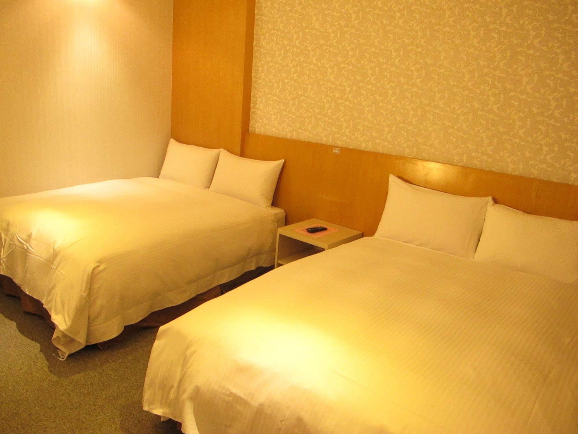 Roaders Hotel Hualien Dongda Экстерьер фото
